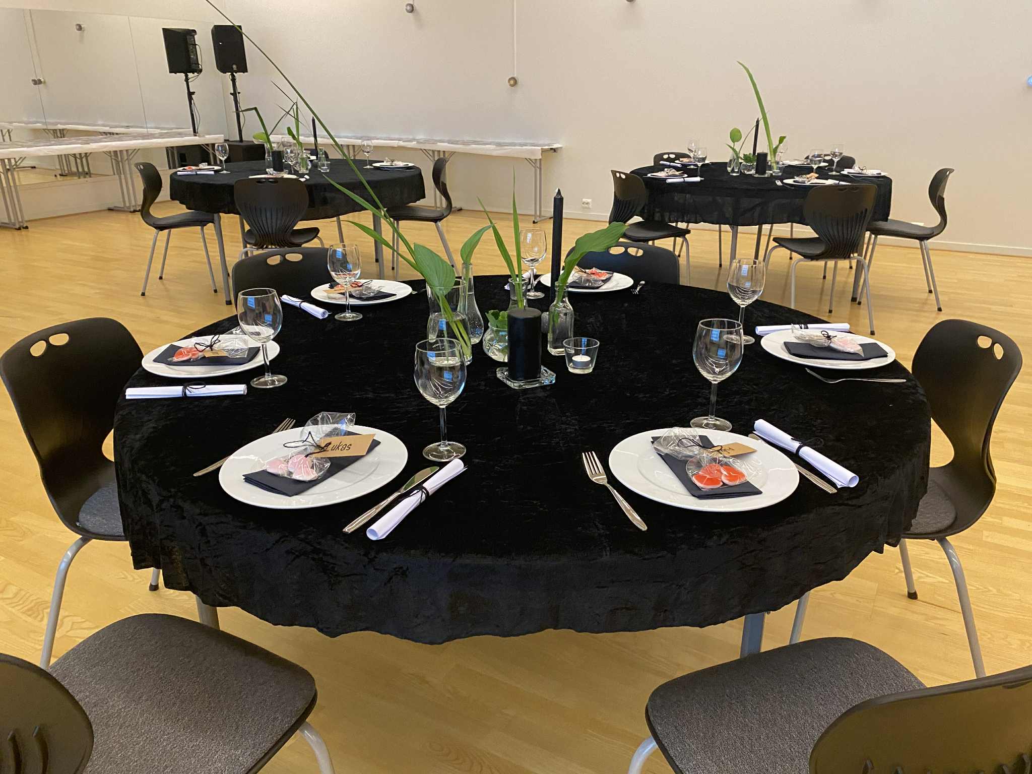 Dansesalen runde bord